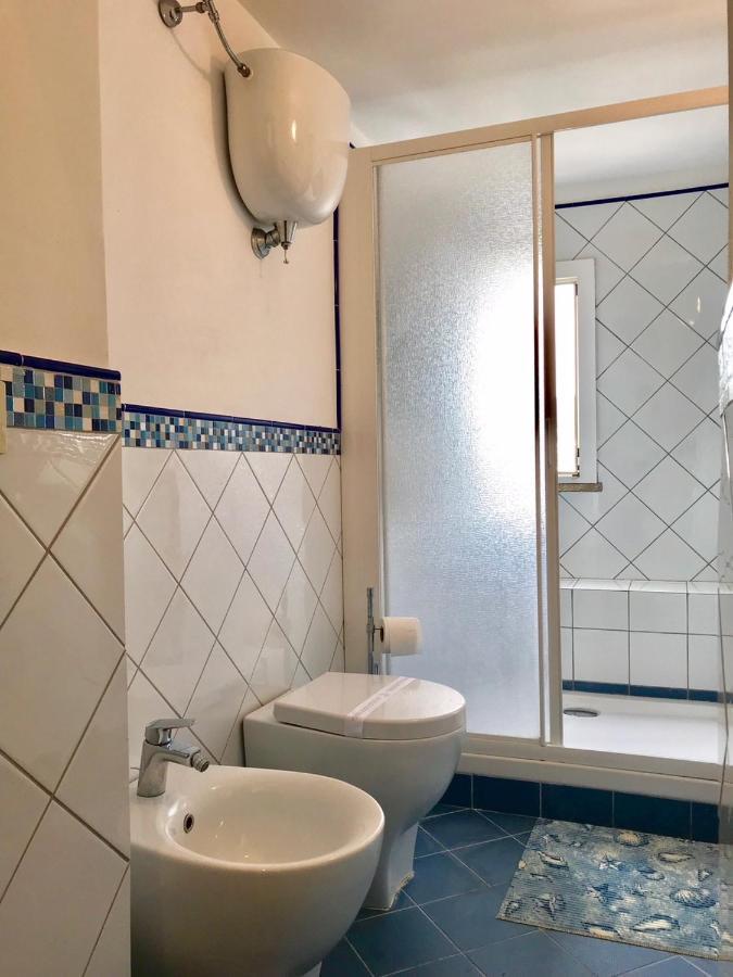 Ponza Holiday Homes - Porto Ngoại thất bức ảnh